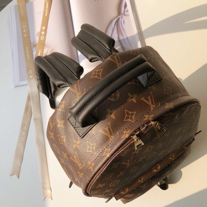 Louis Vuitton palm Springs MM Backpack - Image 9