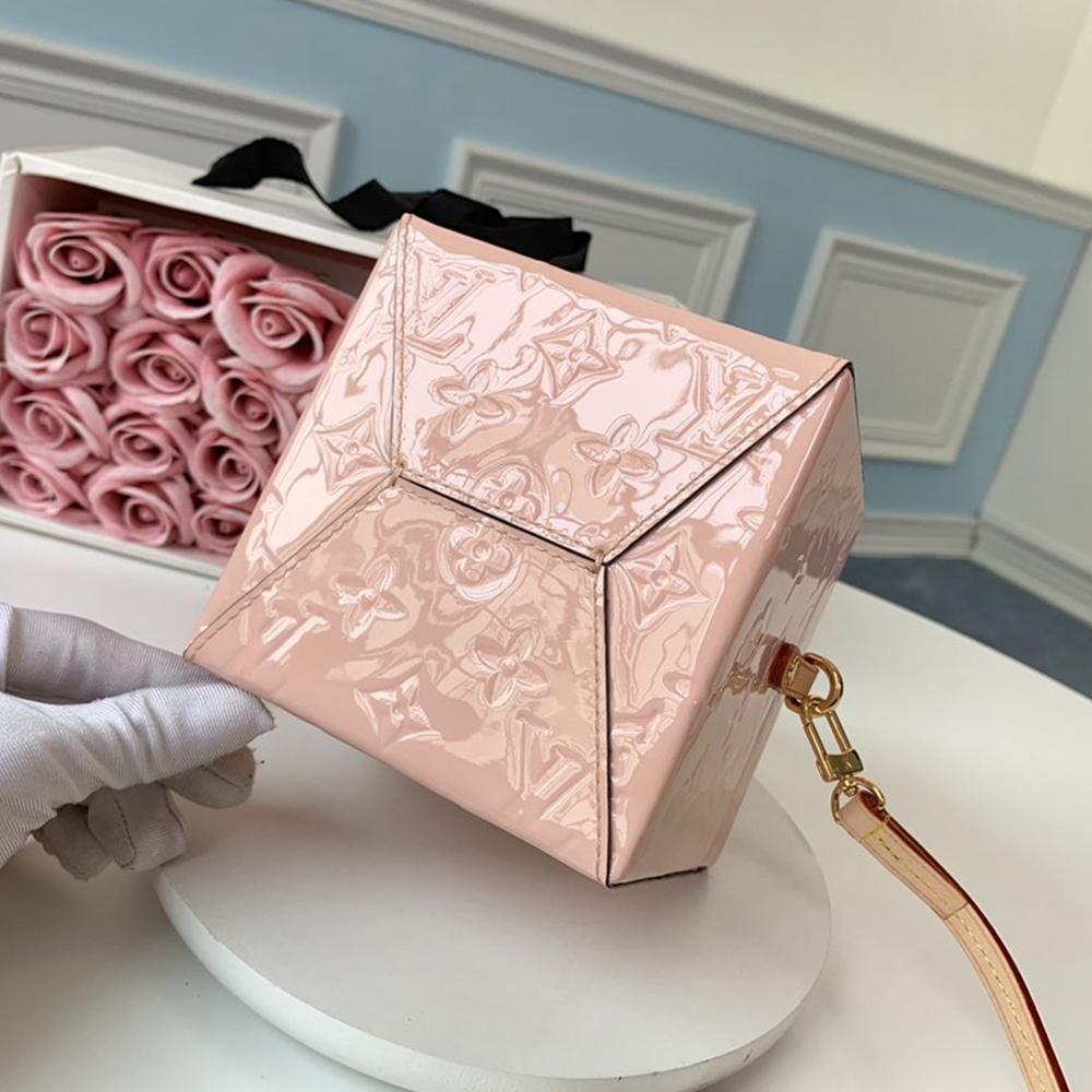 Louis Vuitton Bleeker Box Bag - Image 7