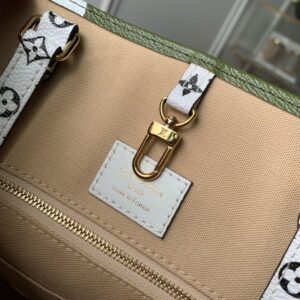 Louis Vuitton ON THE GO GM - Image 7