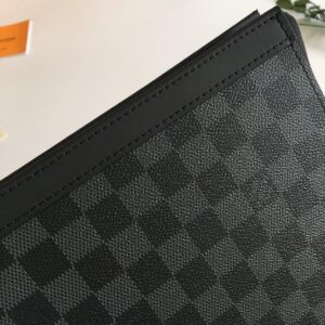 Louis Vuitton Toiletry Pouch - Image 7