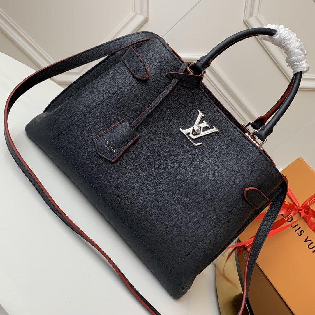 Louis Vuitton LOCKME DAY BAG - Image 8