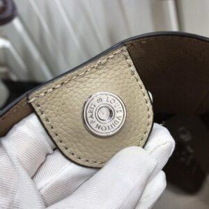 LV HINA PM - Image 8