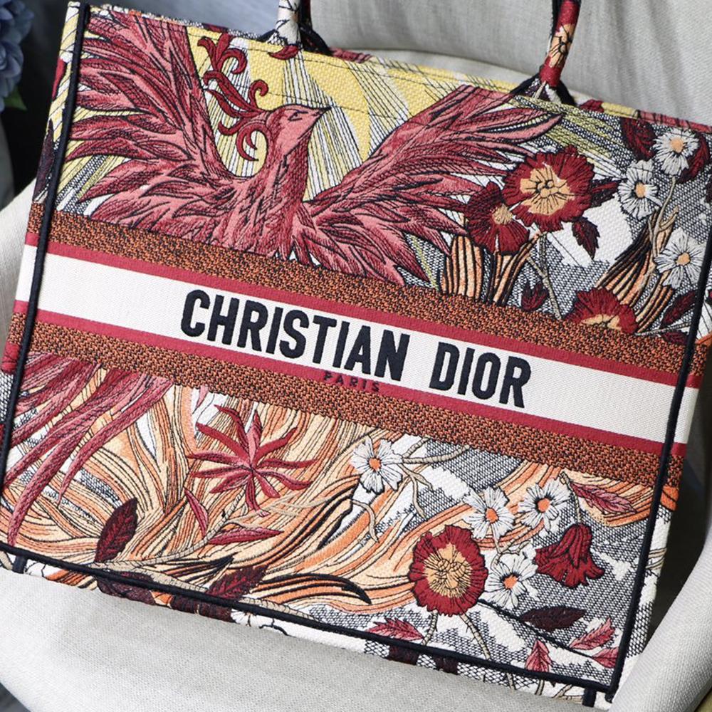 Dior Book Tote - Image 8