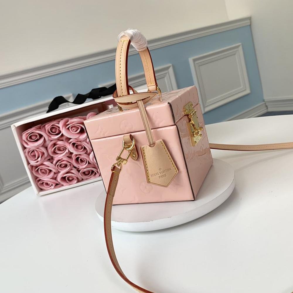 Louis Vuitton Bleeker Box Bag - Image 8