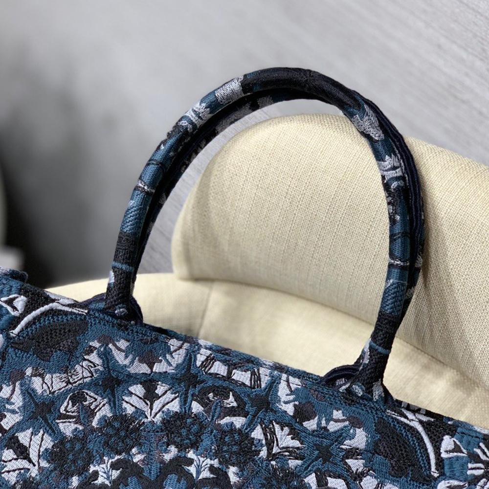 Dior Book Tote - Image 9
