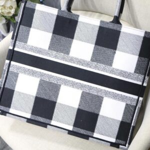 Dior Book Tote - Image 7