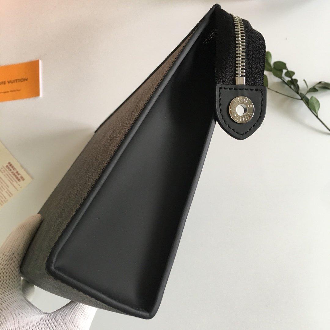 Louis Vuitton Toiletry Pouch - Image 8