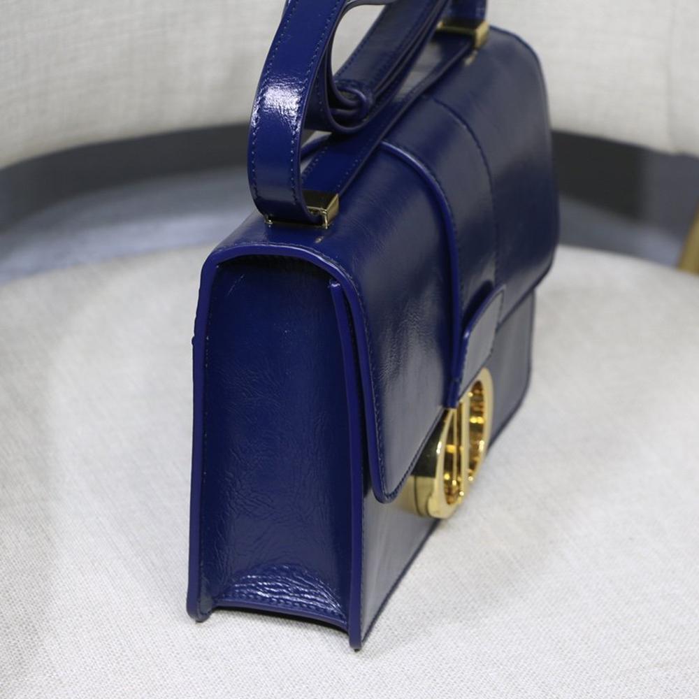 Dior 30 Montaigne Bag - Image 8