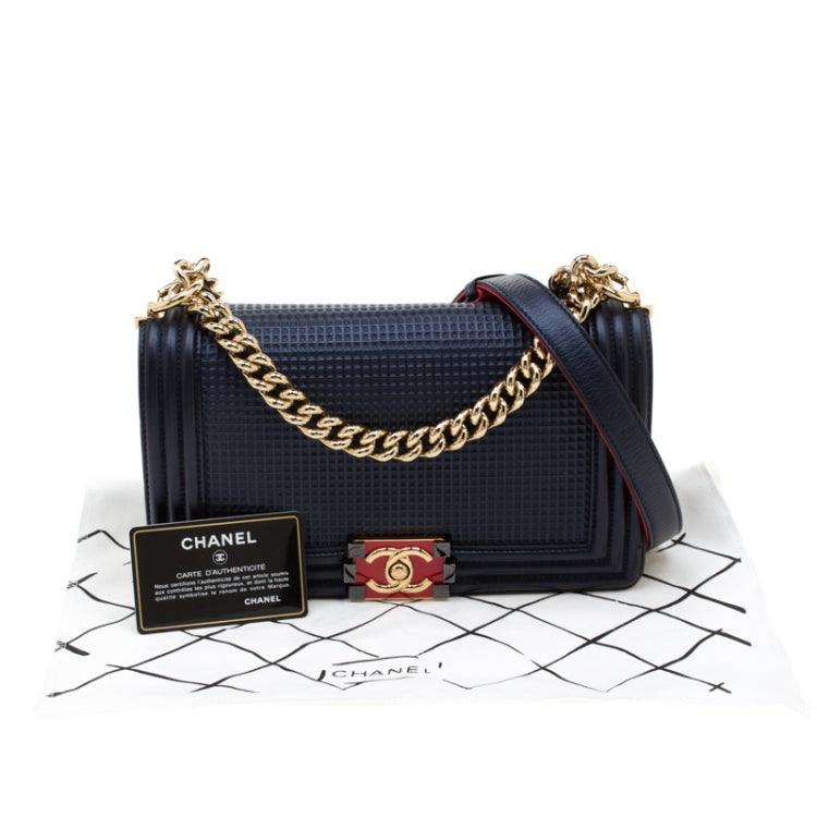 Chanel Cube embossed Medium Flap boy bag - Image 3