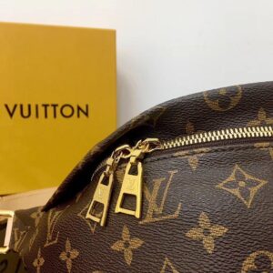 Louis Vuitton Bumbag Monogram canvas - Image 4