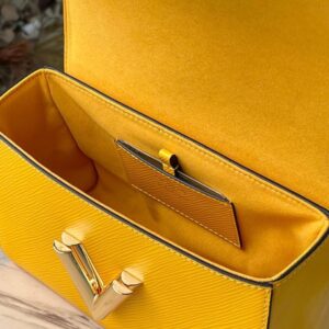 Louis Vuitton TWIST MM - Image 6