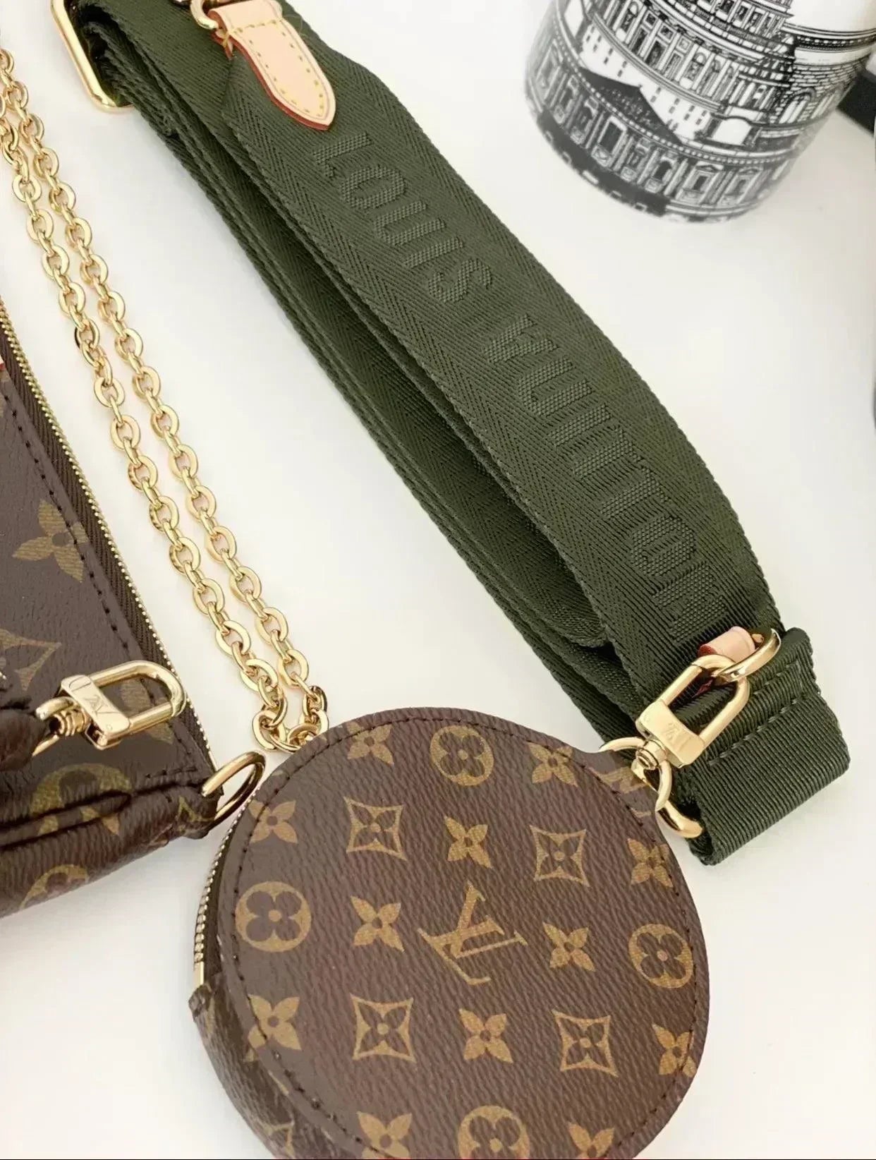 Louis Vuitton MULTI POCHETTE ACCESSOIRES - Image 9