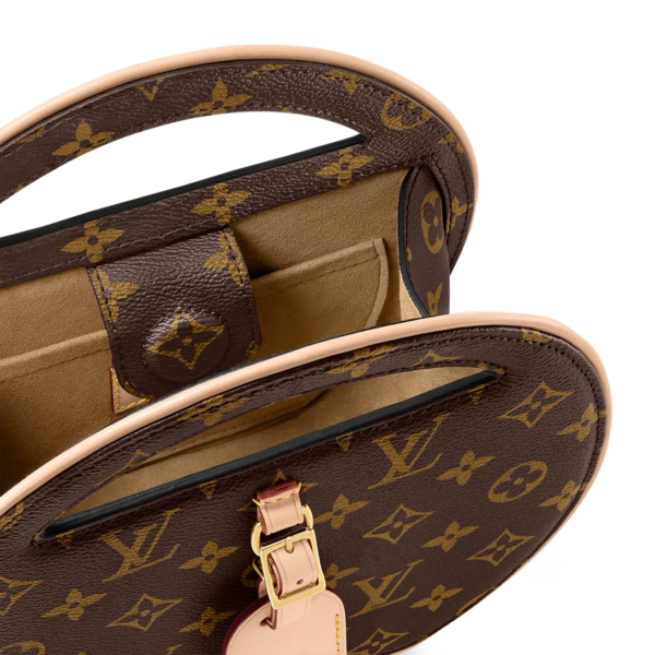 Louis Vuitton Around Me PM