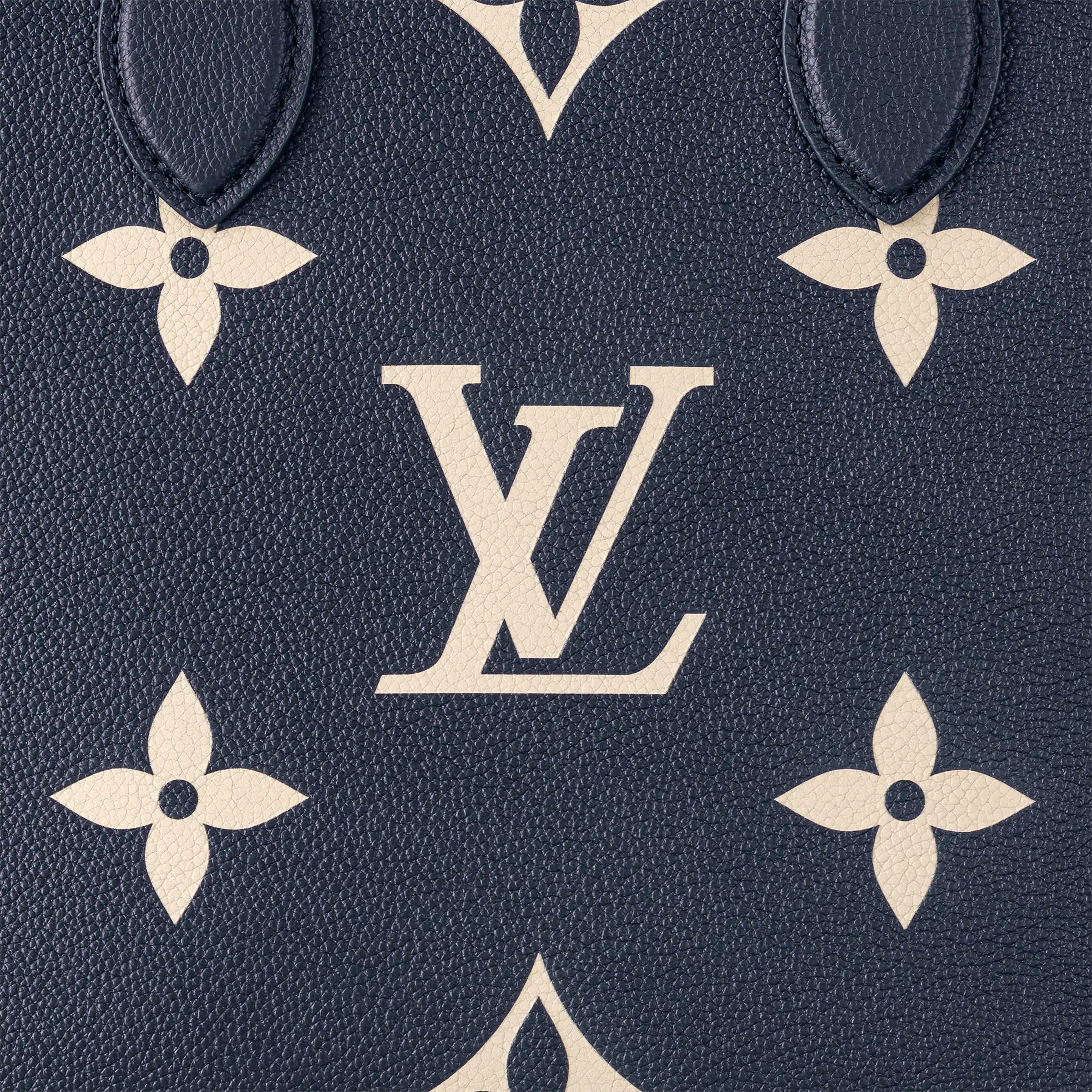 LV OnTheGo MM Navy Blue cream - Image 5