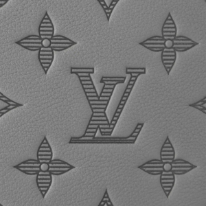 Louis Vuitton Trio Messenger - Image 2