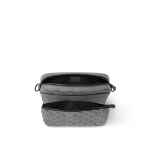 Louis Vuitton Trio Messenger - Image 3